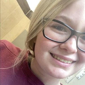 Meet your Posher, Katelin